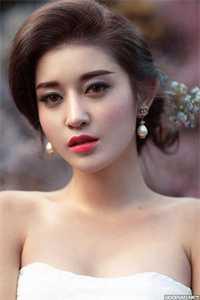 精品推荐官运:从遇到美女书记开始